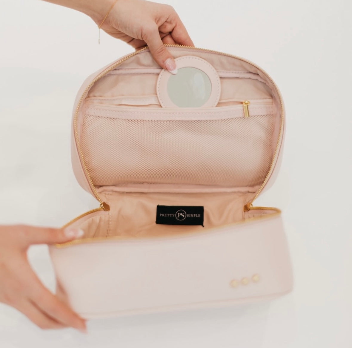 Madelyn Bow Makeup Bag - Panoply Beauty 