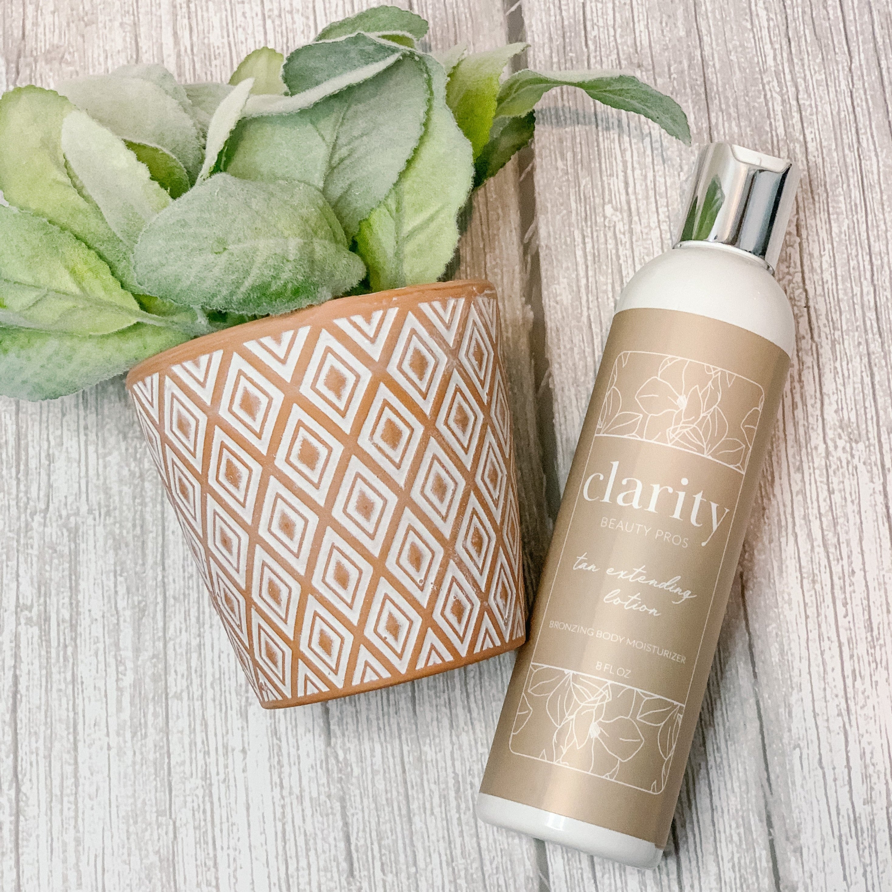 Tan Extending Lotion - Panoply Beauty 