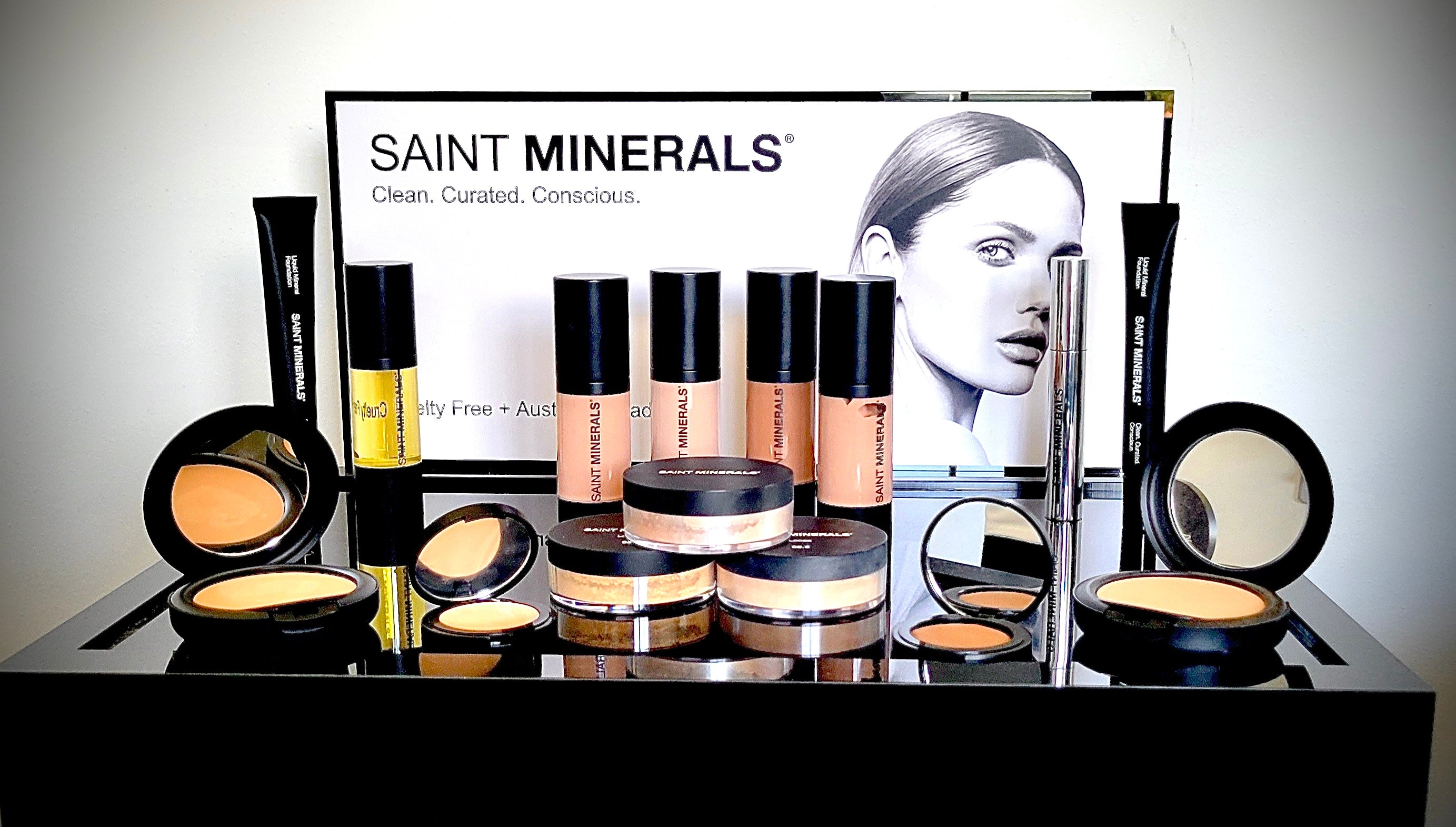 Saint Minerals Tester Display Stand (empty) - Panoply Beauty 