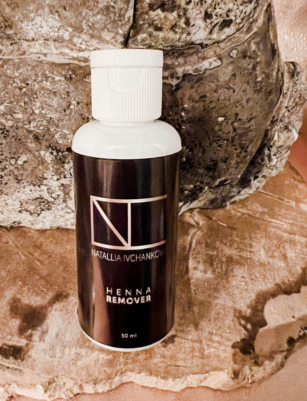 IVCHANKOVA Henna Remover - Panoply Beauty 